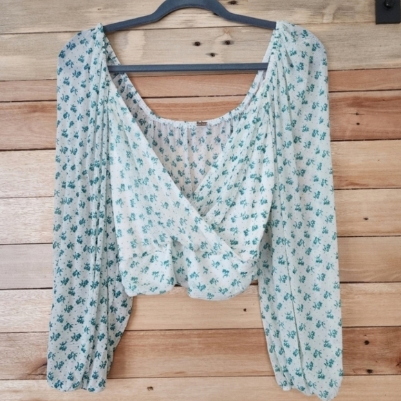 Free people Cream combo Sweetie Pie Floral Sheer Surplice Green Top Blouse boho - Picture 5 of 14